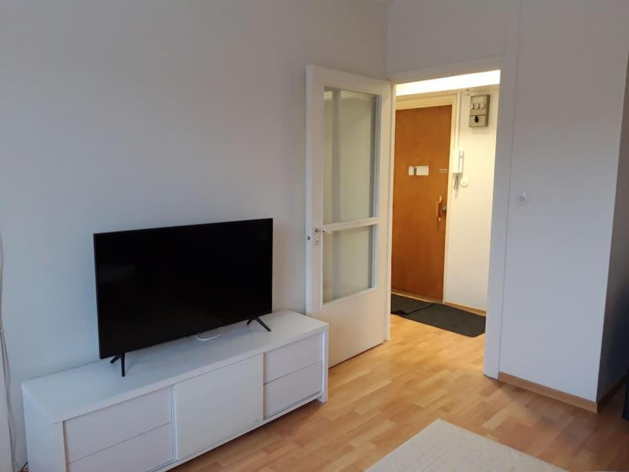 Viihtyisae Yksioe Oulun Tuirassa Appartement Buitenkant foto
